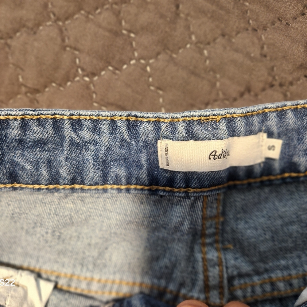 Short - Picture 2 of 3